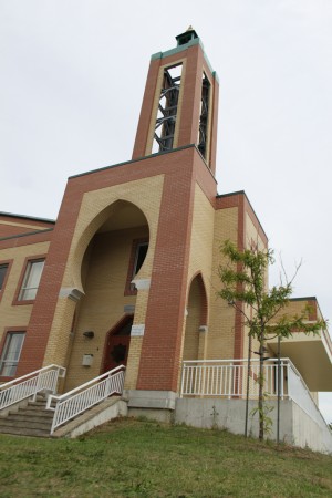 «La Mosquée du secteur de Hull est un bel exemple d’architecture islamique moderne dans l’Outaouais.»